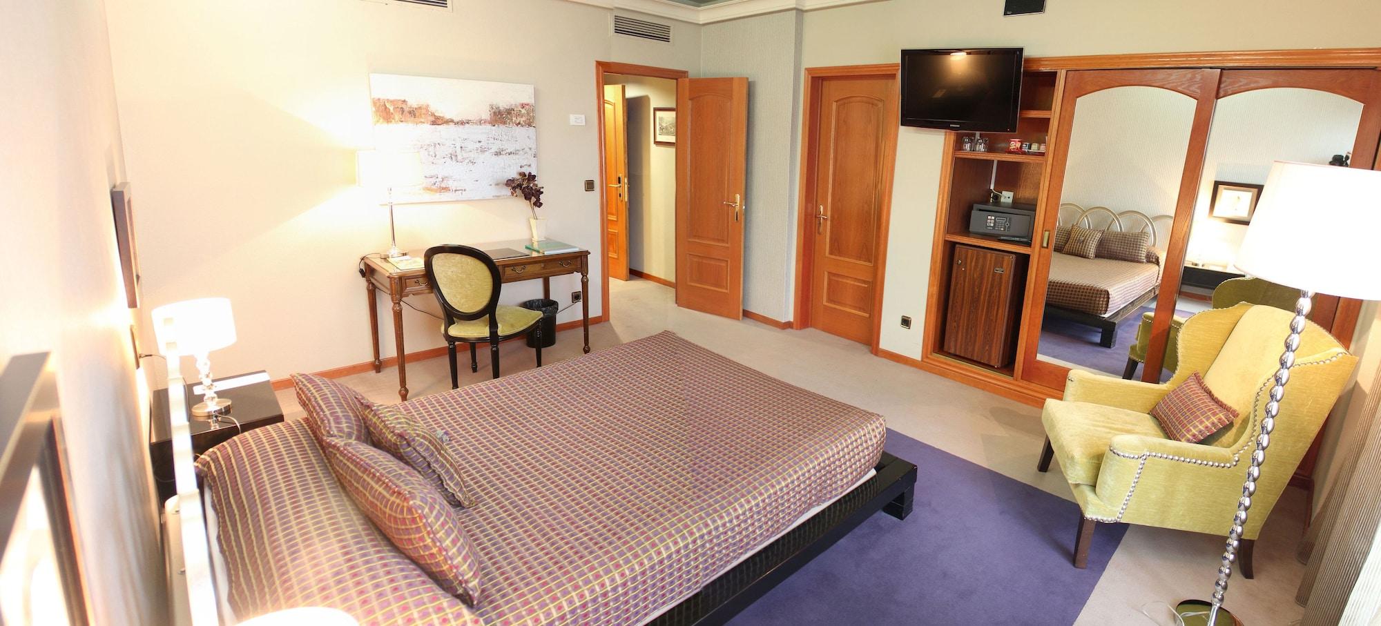 Hotel Ciudad De Виго Экстерьер фото