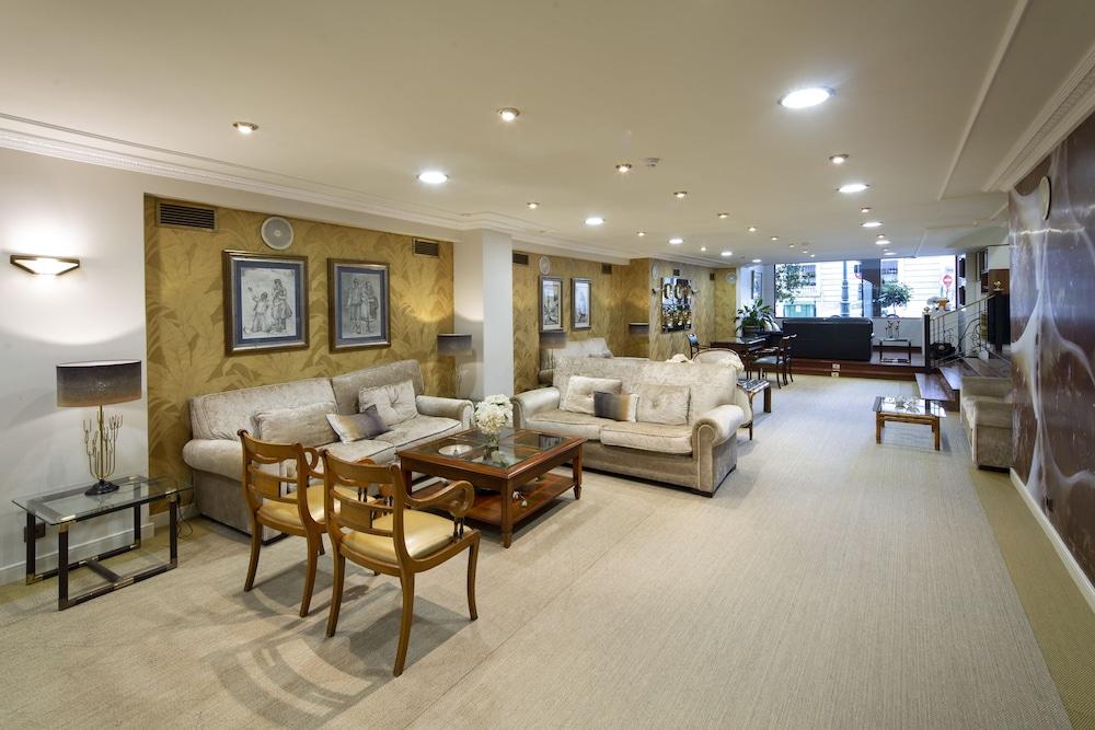 Hotel Ciudad De Виго Экстерьер фото