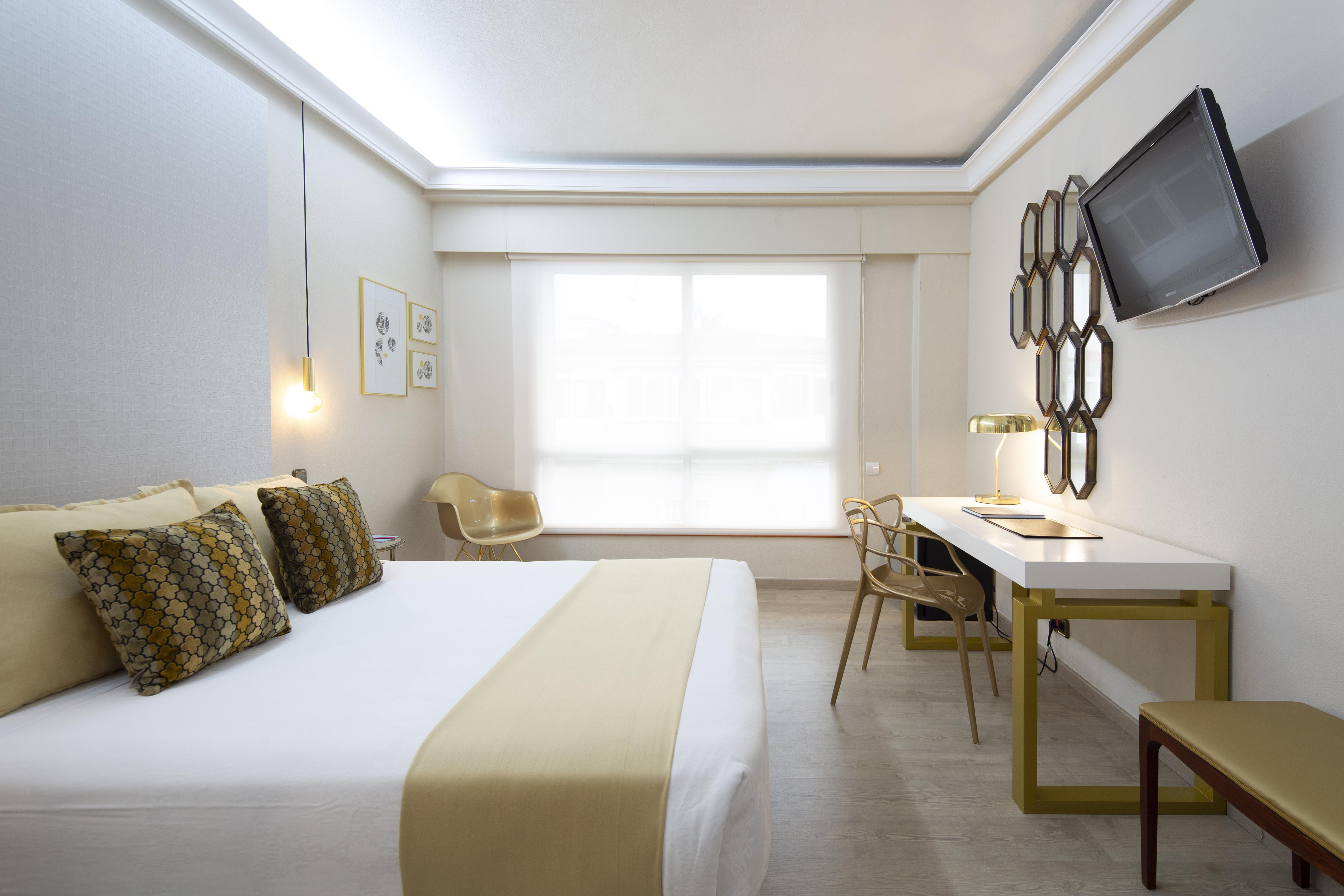 Hotel Ciudad De Виго Экстерьер фото