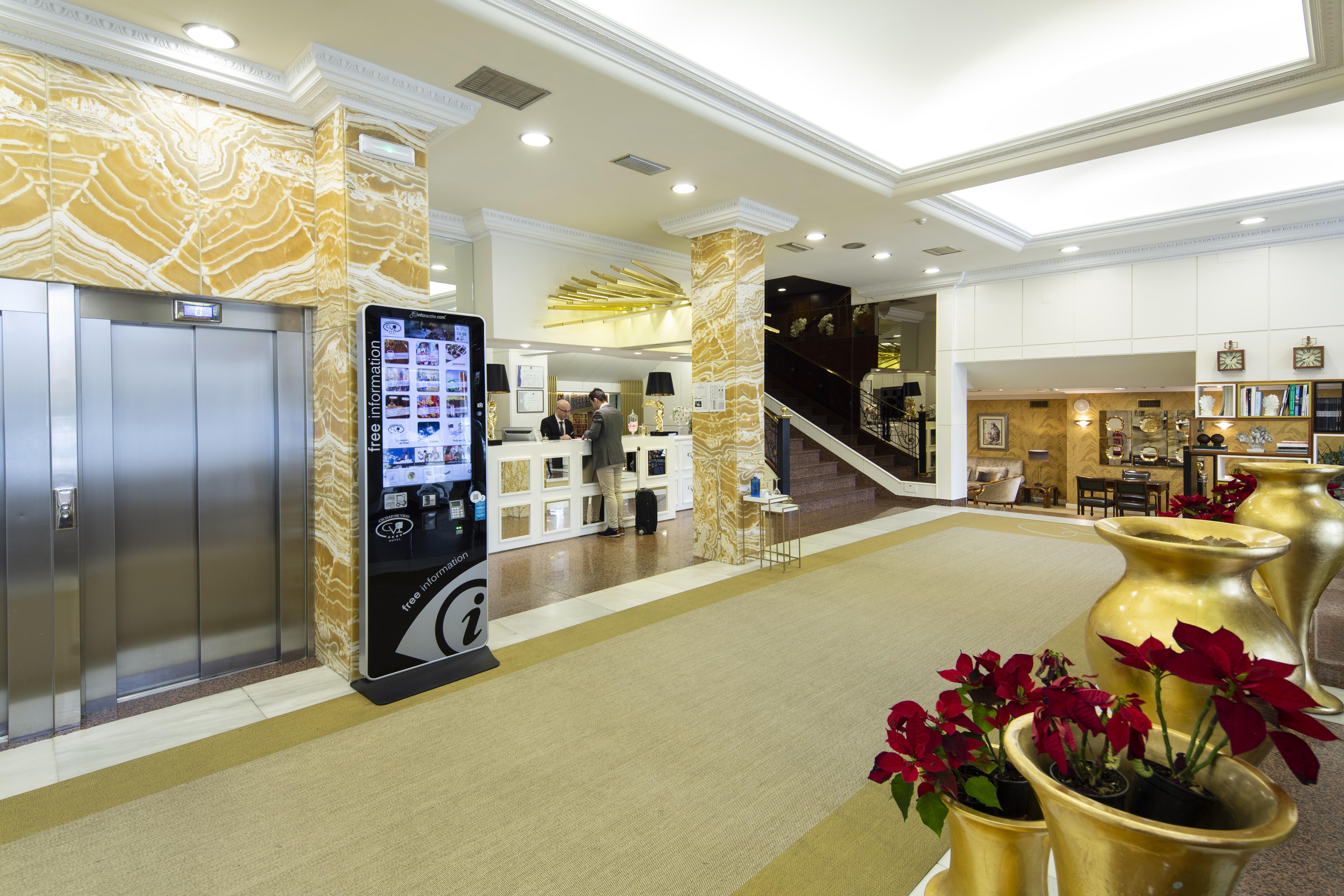 Hotel Ciudad De Виго Экстерьер фото